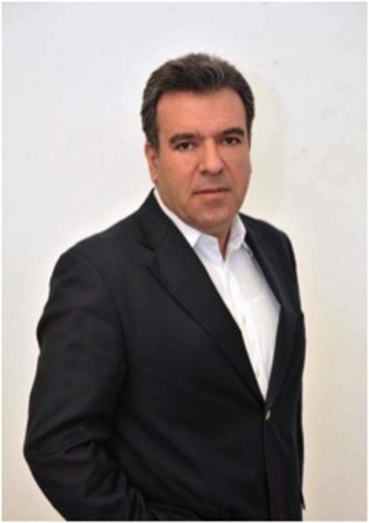 Ο βουλευτής Δωδεκανήσου της ΝΔ κ. Μάνος Κόνσολας που ζητά να φύγουν τα ΜΑΤ από την Κω