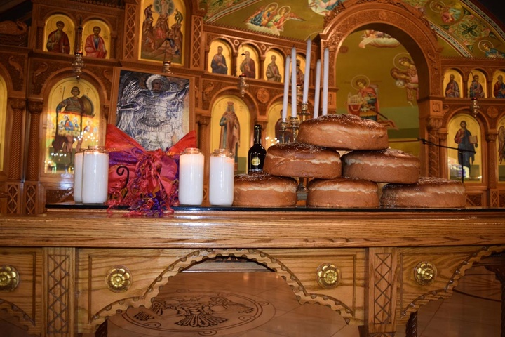 Τα πεντάρτια με την εικόνα του Πανορμίτη