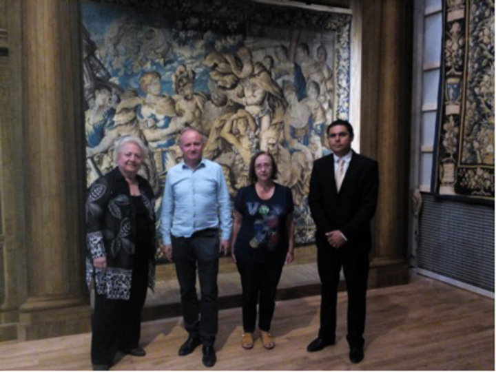 2016 Στα εγκαίνια του Μουσείου Ταπισερί ντ’ Ομπισόν με τον δ/τη του Μουσείου κ. Ζεράρ  και την κ. Μ. Μιχαηλίδου