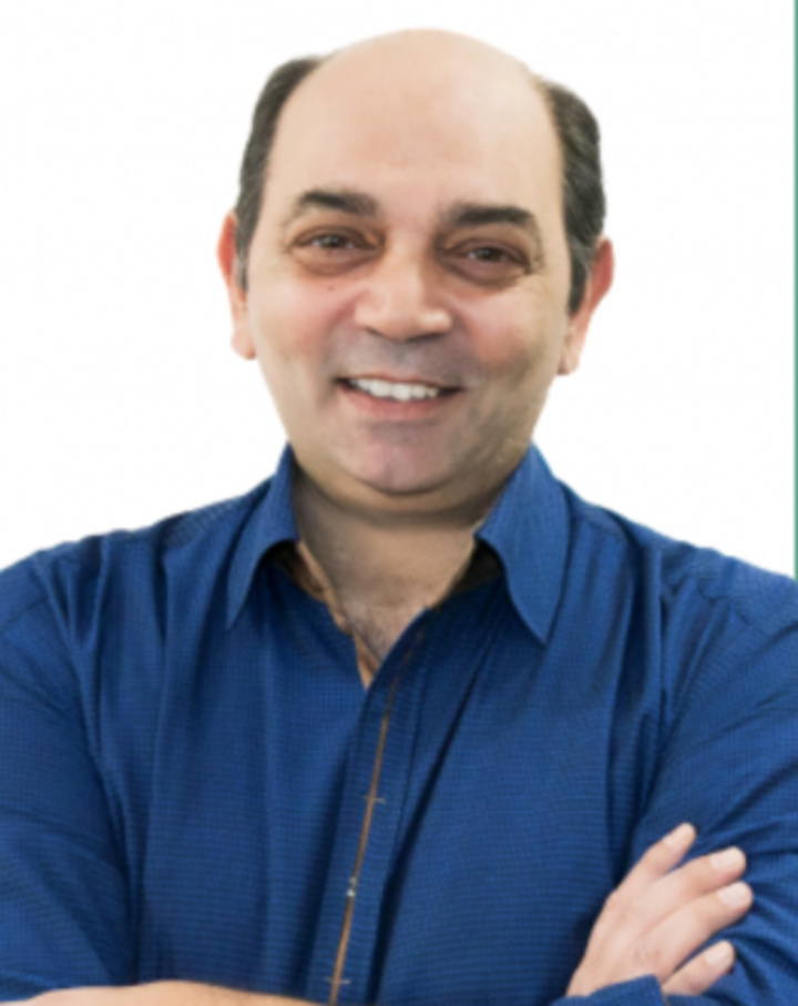 Τσίκκης Δημήτριος,  επιχειρηματίας,  στέλεχος διοίκησης  1.056 ψήφους (ΔΕ Ιαλυσού)