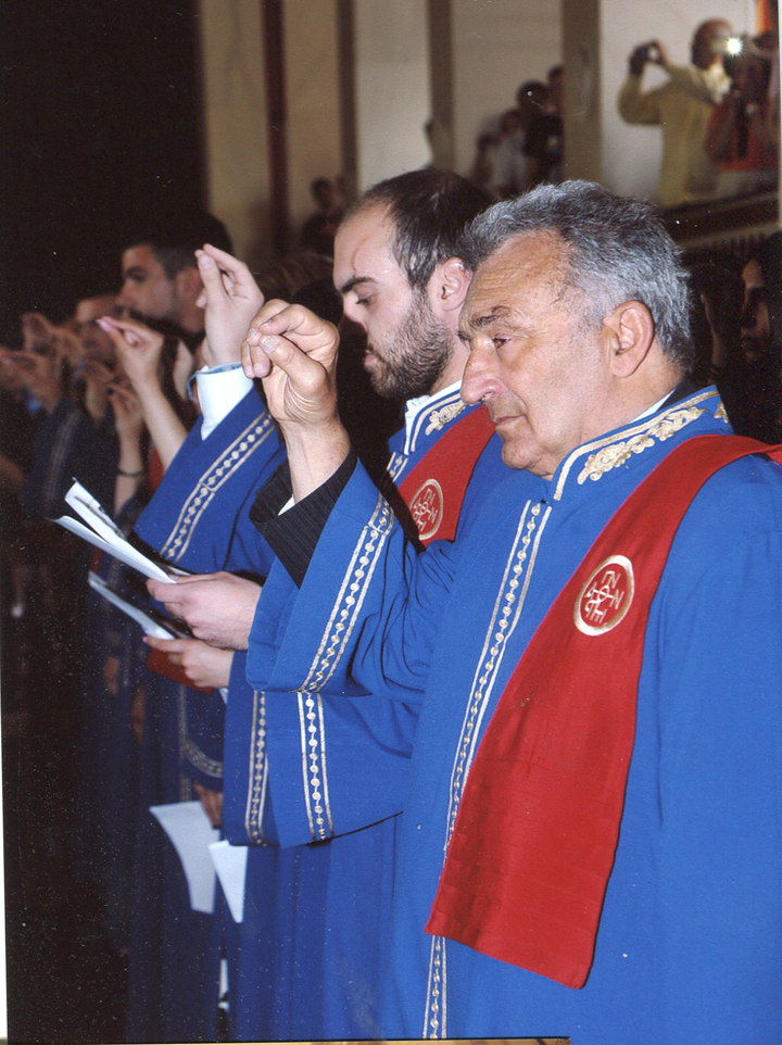 Ο κ. Βασίλης Μαυράκης την ώρα της ορκωμοσίας του