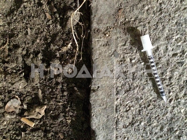 Αυτή είναι η χρησιμοποιημένη σύριγγα η οποία καρφώθηκε στο χέρι του 8χρονου παιδιού