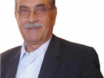 Yπέβαλε παραίτηση ο Μαν. Καμπουρόπουλος