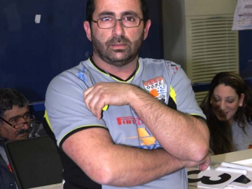 Αρνάς και Αγγελής στο ντέρμπι