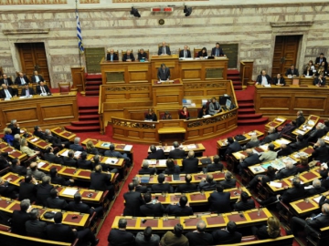 Διαβάστε λέξη προς λέξη την άγρια κόντρα που είχαν χθες στη βουλή Βασίλης Υψηλάντης και Μ Αρβανίτης