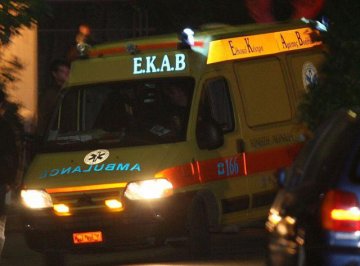 Με εγκαύματα νοσηλεύεται 70χρονος απο τη φωτιά που ξέσπασε στ' Αφάντου