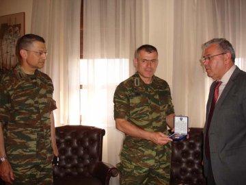 Στη Ρόδο ο διοικητής της ΑΣΔΕΝ