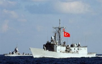 Στα ελληνικά χωρικά ύδατα τουρκικά πλοία που συμμετέχουν σε γυμνάσια