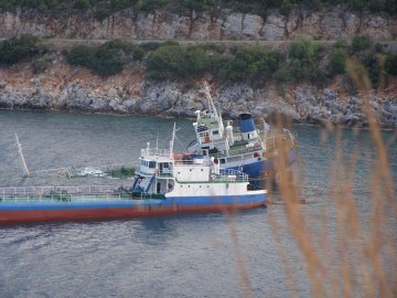 Χωρίς νερό μένουν πλέον τα νησιά