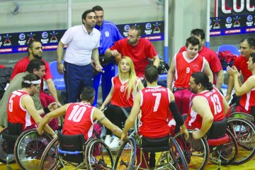 Πρεμιέρα με ΠΑΣΚΑ