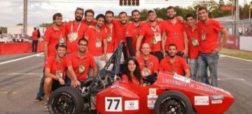 Ανάμεσα στους φοιτητές που κατασκεύασαν το νέο μονοθέσιο τύπου φόρμουλα και ο δικός μας Παναγιώτης Βρακίδης