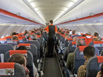 Σύνηθες φαινόμενο τα κενά αέρος λένε οι αεροπορικές εταιρείες