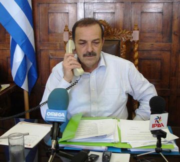 Για τους ταξιτζήδες στην Αθήνα ο Φ. Χατζηδιάκος