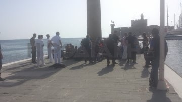 Νέα... καραβιά λαθρομεναστών αποβιβάστηκε πρωί - πρωί στα ελαφάκια