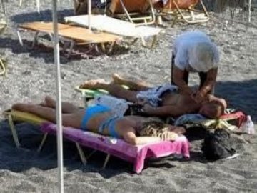 Κινέζοι μασέρ στην Κάρπαθο
