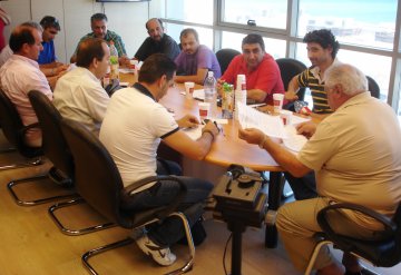 Στην ίδια πλευρά εργαζόμενοι και  εργοδότες για το άνοιγμα καταστημάτων τις Κυριακές