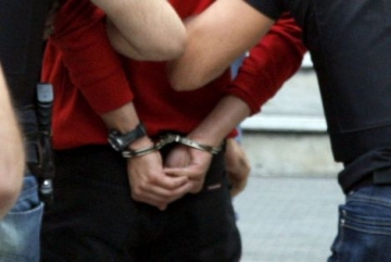 Χειροπέδες σε τρεις Καλύμνιους που εμπλέκονται σε υπόθεση ναρκωτικών