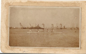 Ένας κωπηλατικός αγώνας στη Ρόδο του 1926: Η ελληνική τετράκωπος «Μαφάλντα» κέρδισε την ιταλική «Ιολάνδα»!