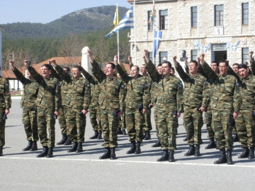 Το υπουργείο Άμυνας μπλόκαρε  την εκποίηση του στρατοπέδου