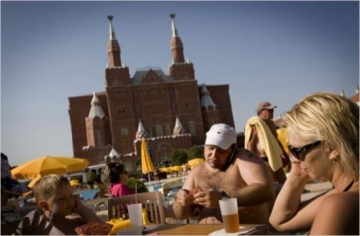 Το δικό της booking.com για τον εσωτερικό τουρισμό δημιουργεί η Ρωσία