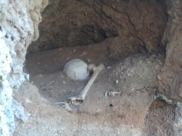 Ανθρωπολόγος – Ιατροδικαστής  θα εξετάσει τον σκελετό που βρέθηκε