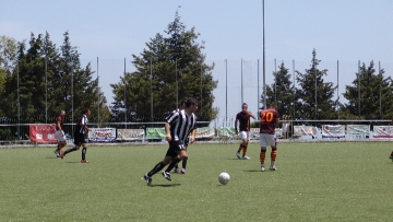 Ακατάλληλο το γήπεδο της Ψίνθου!