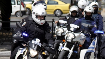 Έφοδος με εντολή εισαγγελέα στο δήμο Ρόδου