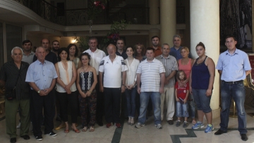Διδάσκει βόλεϊ και στη Γεωργία