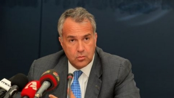 Πρόγραμμα παράδοσης φαρμάκων κατ' οίκον ανακοίνωσε ο Μάκης Βορίδης