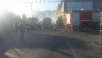 Φωτιά ξέσπασε στο σούπερ μάρκετ «Παναγιωτάς»