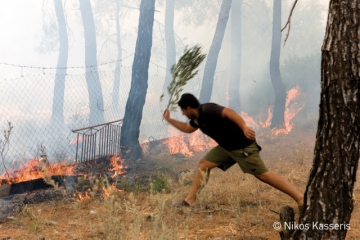Οι εμπρηστές ξαναχτύπησαν στη Σορωνή