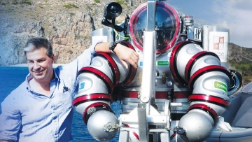 Ο βυθός έκρυβε ένα μουσείο...