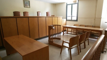 Δύο αθώοι και μία ένοχη για την υπόθεση των δημοσίων κτημάτων