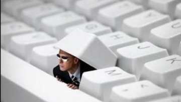 Φόρα παρτίδα στο διαδίκτυο προσωπικά δεδομένα