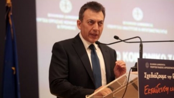 Ελέγχους στα οικογενειακά επιδόματα συνταξιούχων προανήγγειλε ο Γ. Βρούτσης