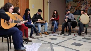 Θα προσληφθούν 44 συμβασιούχοι από τον ΔΟΠΑΡ