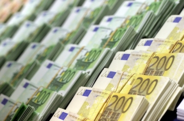 Εξερράγη μηχανισμός ασφαλείας και καταστράφηκε βαλίτσα με 100 (;) χιλ. ευρώ στην Εθνική Τράπεζα
