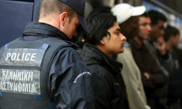 Συνελήφθησαν εικοσιέξι λαθρομετανάστες σε Ρόδο Σύμη και Κάλυμνο