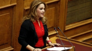 Μίκα Ιατρίδη: «Ενημερώστε άμεσα τη Βουλή για την προκλητικότητα της Τουρκίας απέναντι στην Κύπρο»