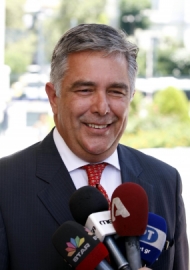 Αναφορά του Βασίλη Υψηλάντη στη Βουλή για την νοσηλευτική σχολή της Λέρου