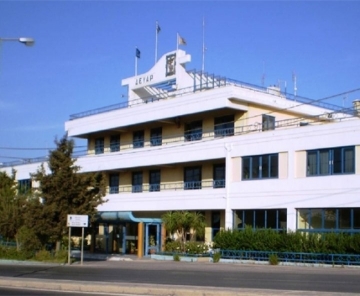 Λευκή απεργία έκαναν χθες οι συμβασιούχοι της ΔΕΥΑΡ