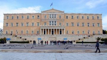 Το ασυμβίβαστο βουλευτή-υπουργού