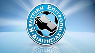 Σαν να μαδάνε μαργαρίτα και νεύρα