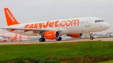 EasyJet: ίσως προστεθούν δρομολόγια από το Μπέλφαστ προς τα ελληνικά νησιά το 2015