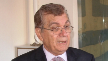 Δημήτρης Κρεμαστινός: «Η ελληνική φαρμακοβιομηχανία μπορεί να αποτελέσει πηγή τεράστιων εσόδων για τη χώρα»