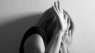 Ενδοοικογενειακή βία: Δεν είσαι μόνη