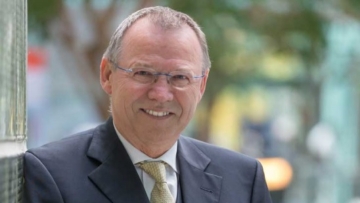 Michael Frese: Der Touristik: 3% ακριβότερη η Μεσόγειος το 2015, φτηνότεροι οι μακρινοί προορισμοί