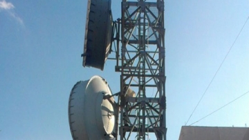 Ανέβηκε σε κεραία και απειλούσε να αυτοπυρποληθεί