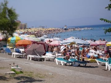 Στα δικαστήρια για την ...κατεδάφιση τουαλέτας
