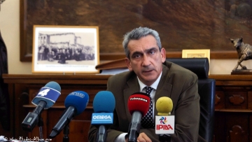 Για την υγεία στα μικρά νησιά, τα υδατοδρόμια και το Ογκολογικό  μίλησε ο κ. Χατζημάρκος σε συνέντευξη τύπου